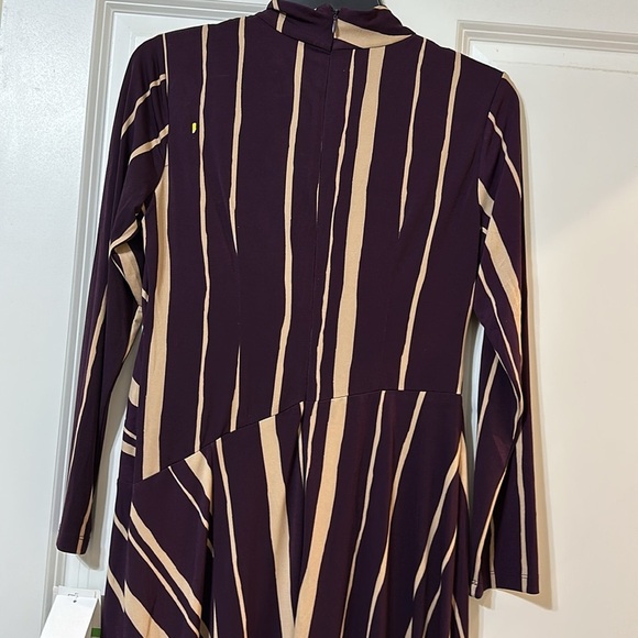 Taylor Dress Printed Asymmetrical-Hem‎ Long-Sleeve, Women's Size 4 Petite - Picture 7 of 11